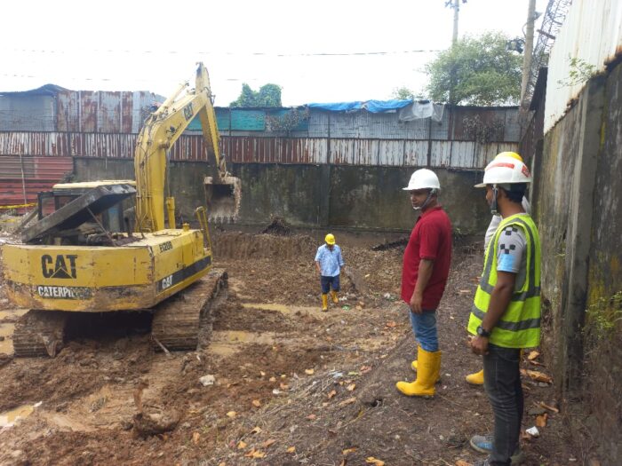 Gazipur anti-flood project Phase 1: excavation and site setup for RC box culvert at How Are You (HAY), Crystal Group subsidiary